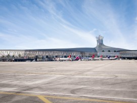 Le nouveau terminal comprendra également une tour et une aile en forme de griffe.