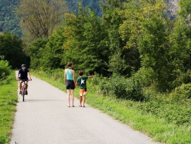 Une nouvelle piste cyclable en rive droite du Rhône est réalisée par l’Etat du Valais entre Sion et Uvrier.