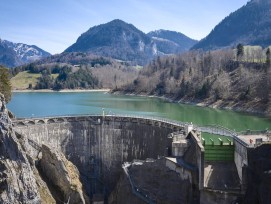 Le barrage de Montsalvens fait partie des infrastructures concernées par les projections sur l’évolution de la production hydroélectrique fribourgeoise.