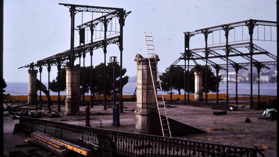 Chantier de rénovation du Marché couvert. 1988