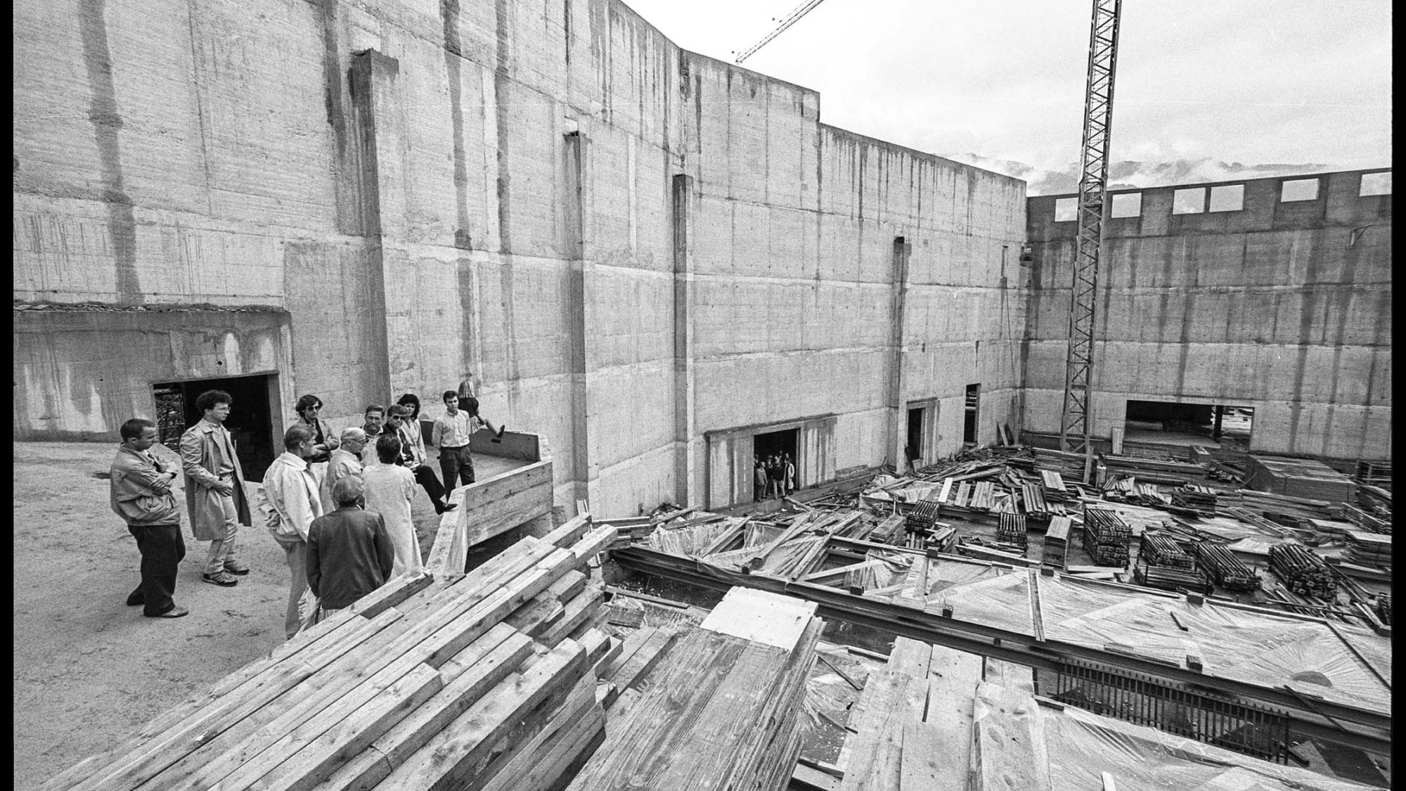 hantier de la salle de concert, futur auditorium Stravinsky, lors de l'agrandissement de la Maison des Congrès. 1992